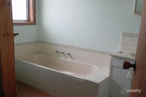 Property photo of 9 Portview Avenue Grantville VIC 3984