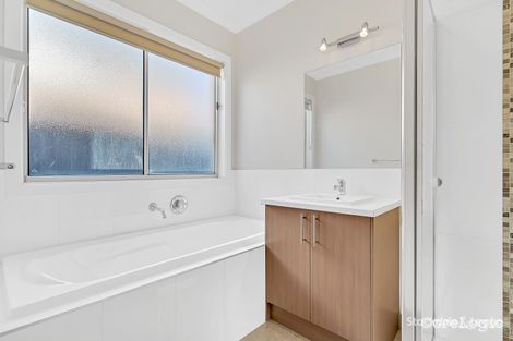 Property photo of 68 Huntington Drive Craigieburn VIC 3064