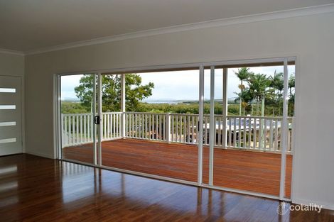 Property photo of 119 Palm Beach Road Russell Island QLD 4184