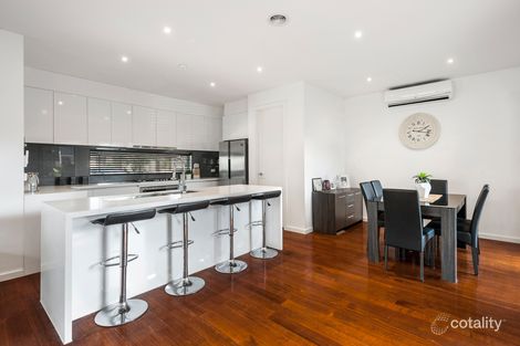 Property photo of 4 Taylor Link Doreen VIC 3754