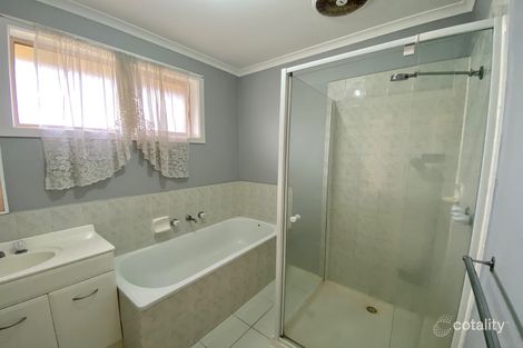 Property photo of 2/17 Mirambeek Road Hoppers Crossing VIC 3029