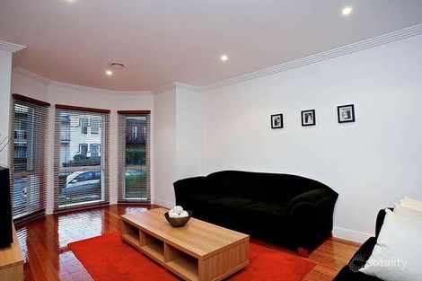 Property photo of 15 Sands Place Williamstown VIC 3016