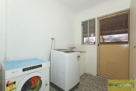 Property photo of 16 Jacksonia Close Pinjarra WA 6208