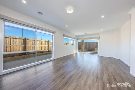 Property photo of 32 Koora Drive Sunbury VIC 3429