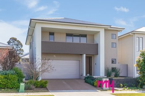 Property photo of 27 Rymill Crescent Gledswood Hills NSW 2557