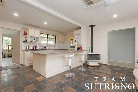 Property photo of 16 Merley Way Parkwood WA 6147
