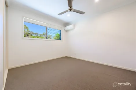 Property photo of 1 Caitlin Court Boyne Island QLD 4680