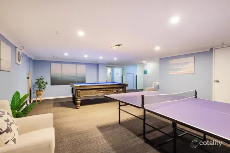 Property photo of 708/18 Hanlan Street Surfers Paradise QLD 4217