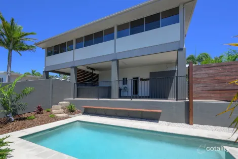 Property photo of 1 Caitlin Court Boyne Island QLD 4680