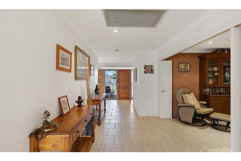 4 Louise Dr, Burrum Heads, QLD 4659