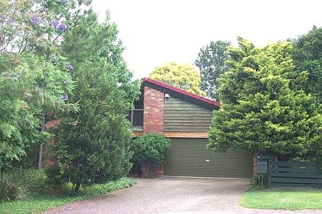 10 Persimmon St, Ferny Grove, QLD 4055