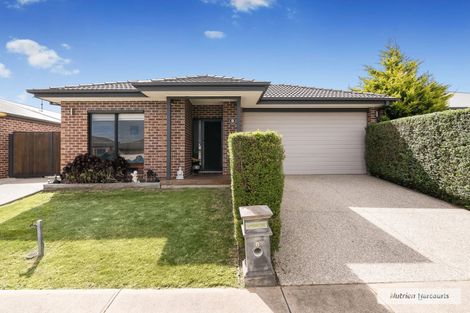 8 Buloke Cres, Kilmore, VIC 3764