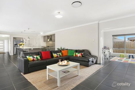 Property photo of 16 Morris Crescent Bellbird Park QLD 4300