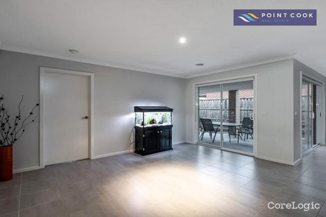 Property photo of 18 Royal Circuit Point Cook VIC 3030