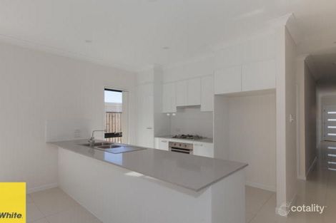 Property photo of 5 Rise Crescent Pimpama QLD 4209