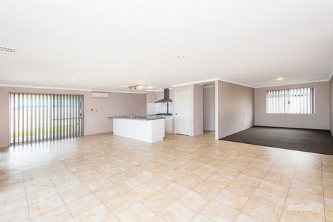 Property photo of 141 Braidwood Drive Australind WA 6233