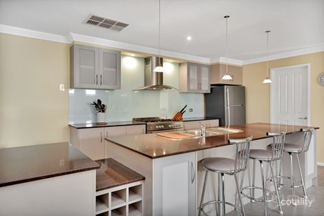 Property photo of 13 Yankos Drive Werribee VIC 3030
