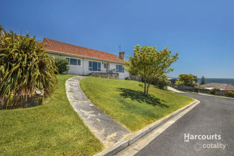 Property photo of 10 Frederick Street Ocean Vista TAS 7320