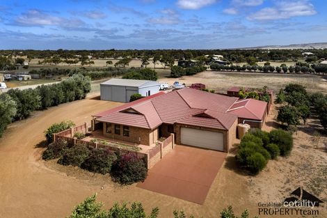 Property photo of 2 Dressage Circle Deepdale WA 6532