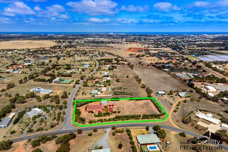 Property photo of 2 Dressage Circle Deepdale WA 6532