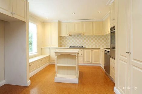 Property photo of 148 Maltravers Road Ivanhoe VIC 3079