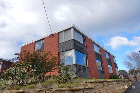 Property photo of 1/5 Chatsworth Street Rose Bay TAS 7015