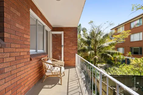 1/50 HOWARD AVE, DEE WHY, NSW 2099