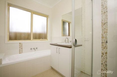 Property photo of 2/7-9 Fraser Street Herne Hill VIC 3218