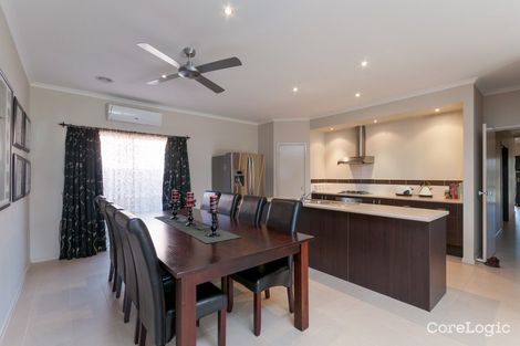 Property photo of 10 Glengarry Place Craigieburn VIC 3064