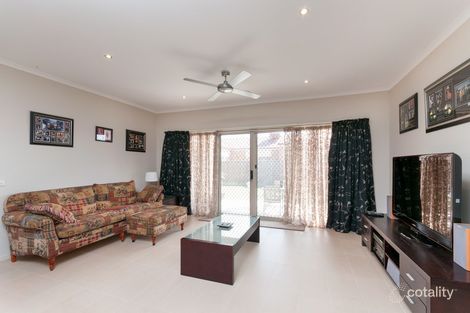 Property photo of 10 Glengarry Place Craigieburn VIC 3064