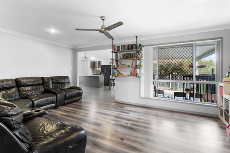 Property photo of 11 Sienna Drive Morayfield QLD 4506