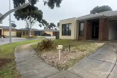 28 Tiverton Pkwy, Derrimut, VIC 3026