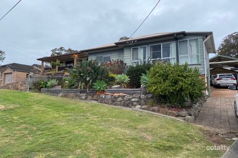 194 Bay Rd, Bolton Point, NSW 2283