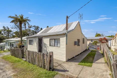 Property photo of 3 Perrins Lane West Kempsey NSW 2440