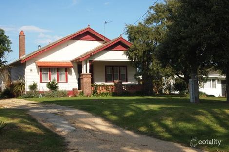 4 Alfred St, Maffra, VIC 3860