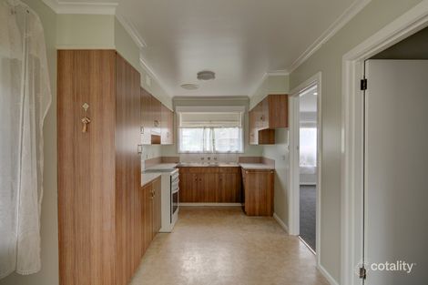 Property photo of 5 Floral Place Warrnambool VIC 3280