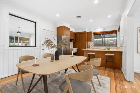 Property photo of 24 Pine Avenue North Shore VIC 3214