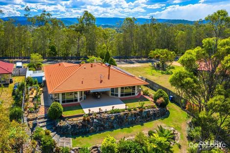 Property photo of 19 Highvale Drive Helensvale QLD 4212