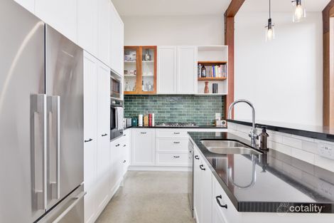 Property photo of 77 Bloomfield Road Ascot Vale VIC 3032