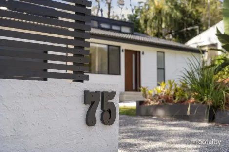 Property photo of 75 Twilight Street Kenmore QLD 4069