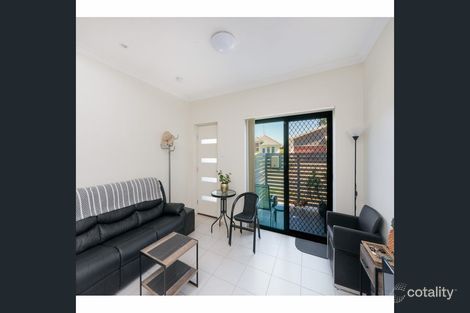 Property photo of 30 Blue Mountains Crescent Fitzgibbon QLD 4018
