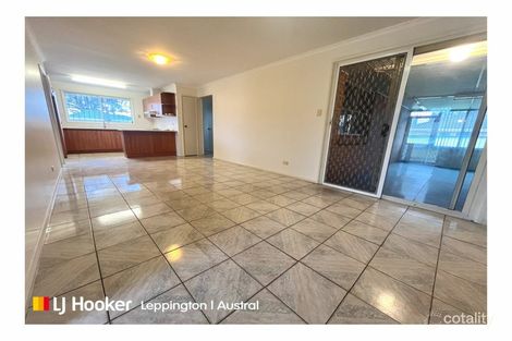 Property photo of 9 Opal Place Bossley Park NSW 2176