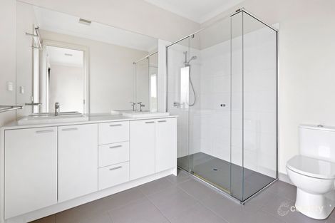 Property photo of 11 Sovereign Point Safety Beach VIC 3936