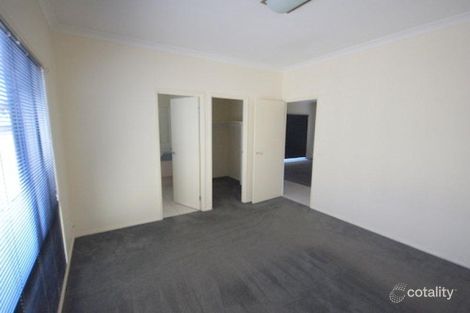 Property photo of 11 Riley Court Pakenham VIC 3810