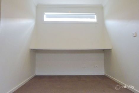 Property photo of 19 Kernan Court Craigieburn VIC 3064