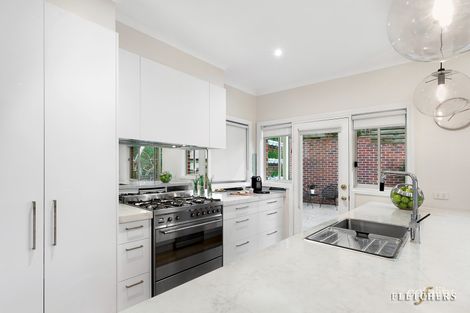 Property photo of 2/19 Karingal Drive Montmorency VIC 3094