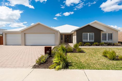 Property photo of 32 Berrington Trail The Vines WA 6069