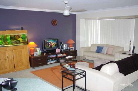 Property photo of 1 Lisa Court Raceview QLD 4305