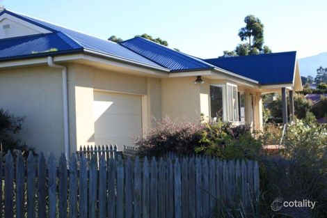 Property photo of 1/6-8 Greenhill Drive Kingston TAS 7050