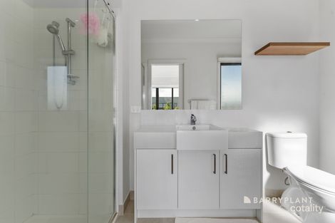 Property photo of 3 Zeppelin Way Beaconsfield VIC 3807